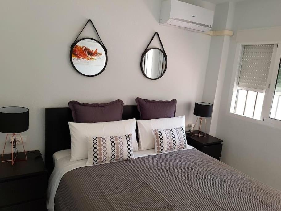 Beautiful Apartment In La Carihuela, Торремолинос Экстерьер фото